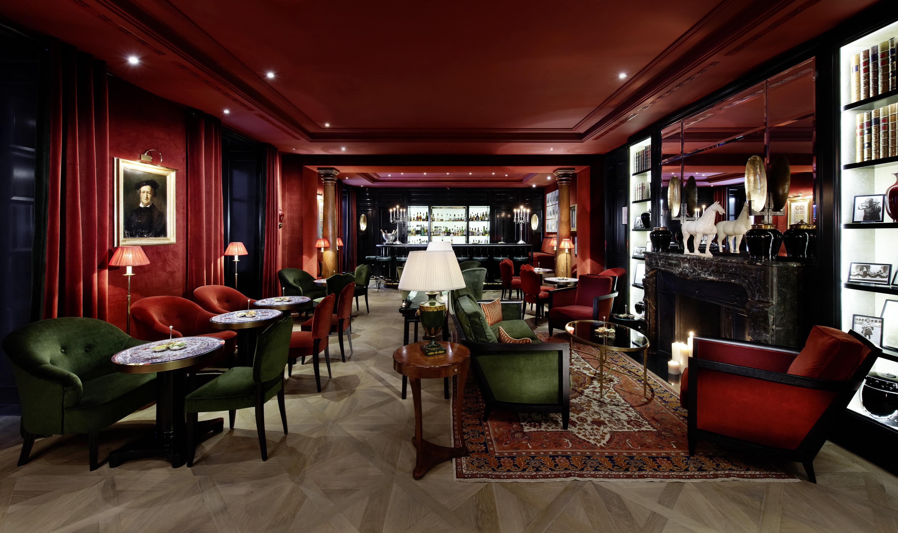 Hotel Sacher Salzburg Restoran foto The bar at the Mandarin Oriental, Paris