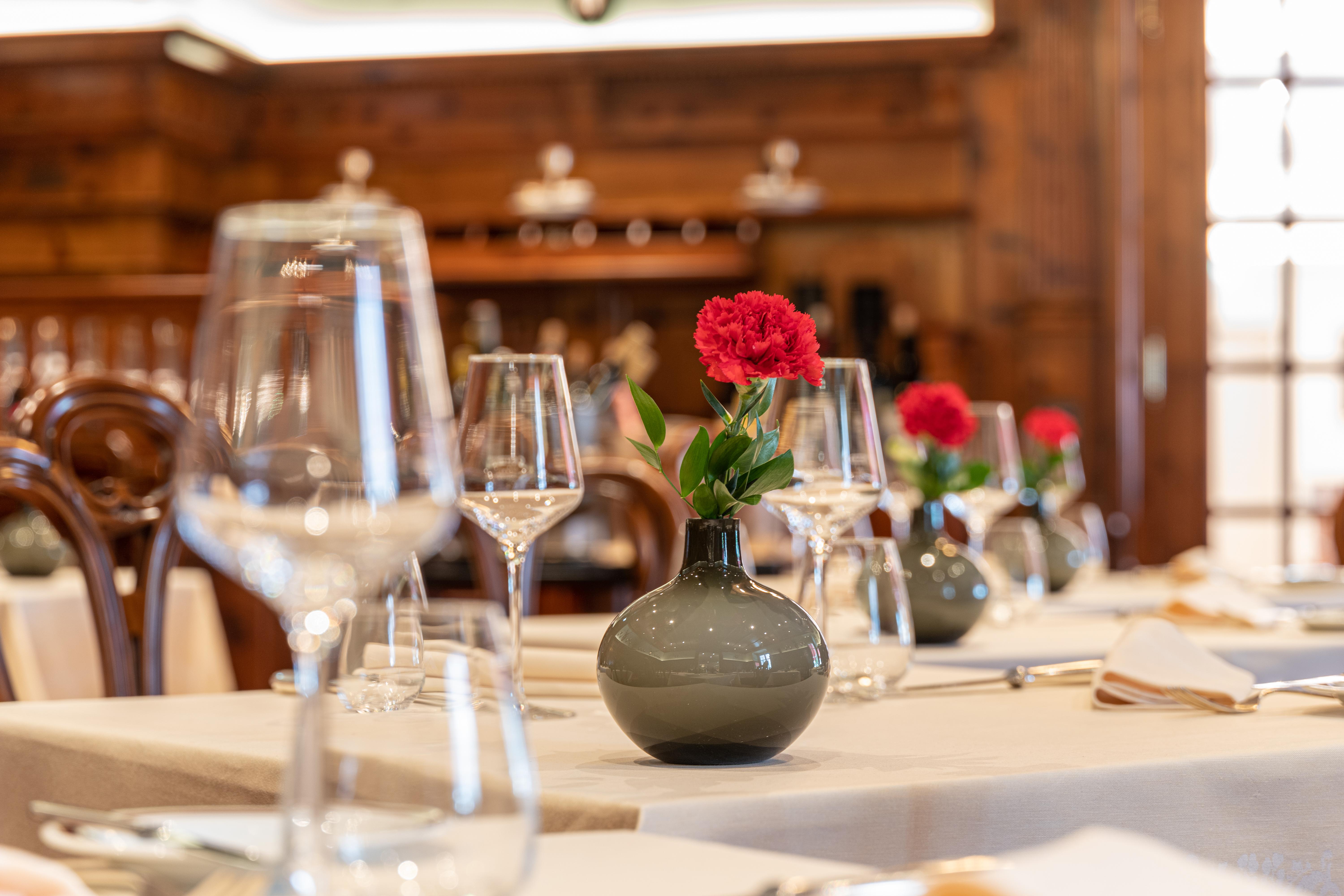 Hotel Sacher Salzburg Bagian luar foto Restaurant