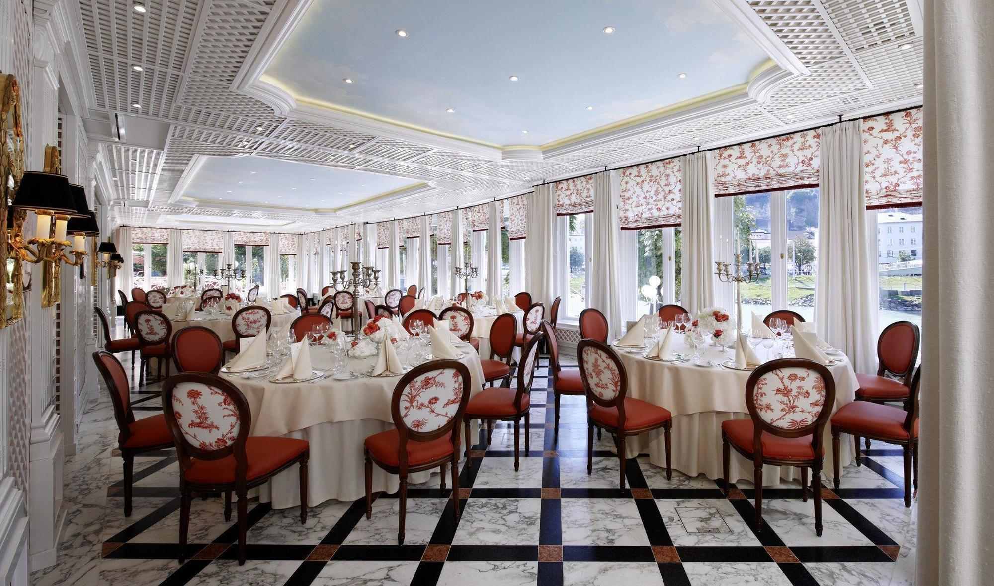 Hotel Sacher Salzburg Restoran foto The restaurant